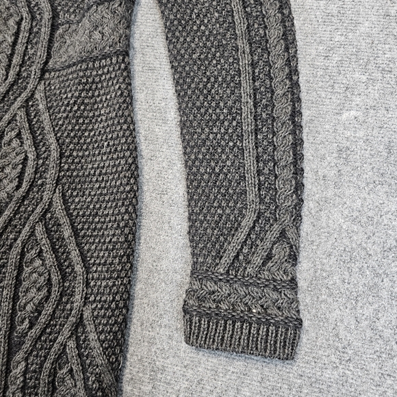 Inis Crafts Womens Celtic Highland Cardigan Sweater L Merino Wool Cable Ireland - Picture 4 of 16